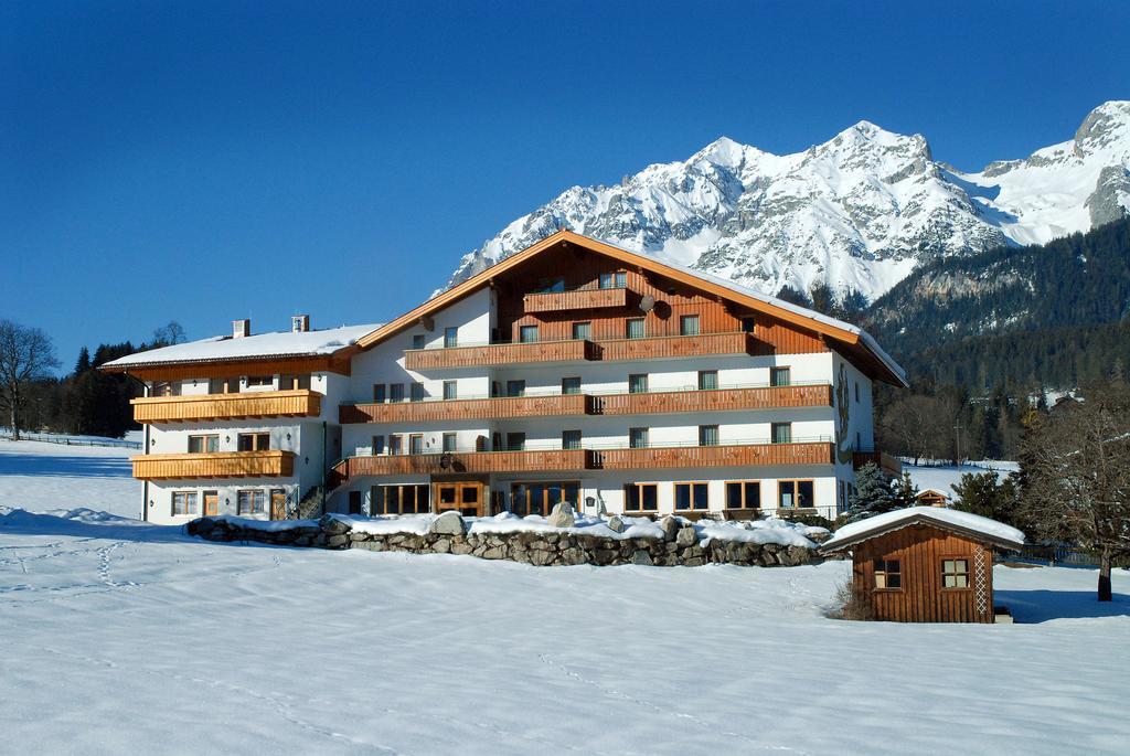 Landhotel Kielhuberhof Ramsau am Dachstein Exterior photo